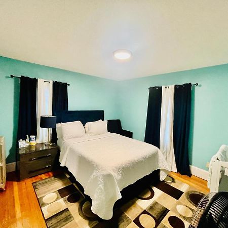 Fearlessrose Vacation Rental 89 Springfield Extérieur photo