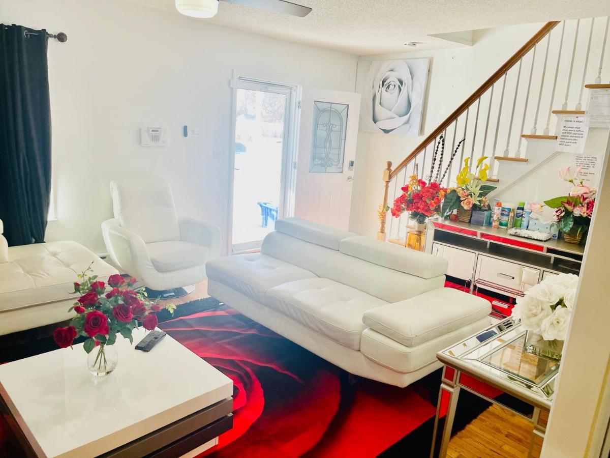 Fearlessrose Vacation Rental 89 Springfield Extérieur photo